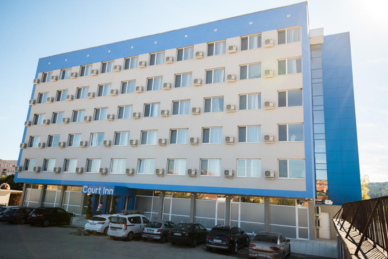 Court Inn Panagyurishte Exterior photo